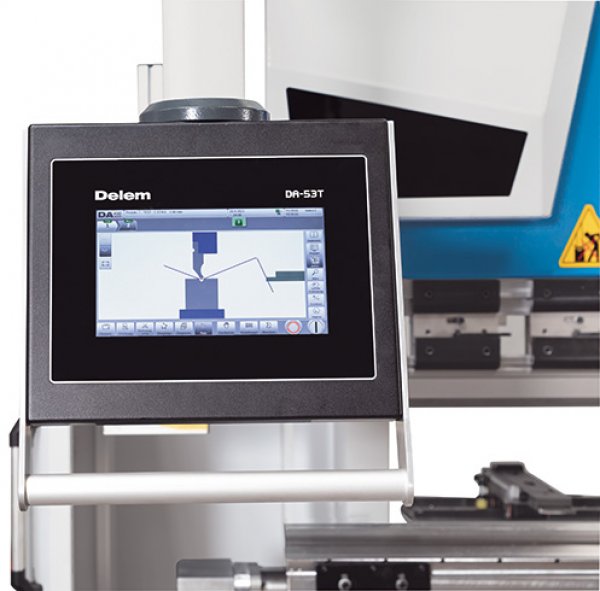 Commande CNC Delem DA-53T Touch - solution polyvalente pour une large gamme d’applications de presses plieuses